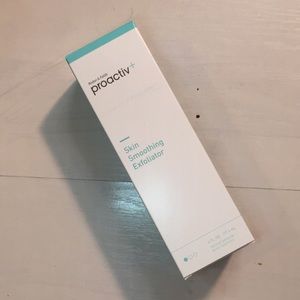 proactiv+ Skin Smoothing Exfoliator